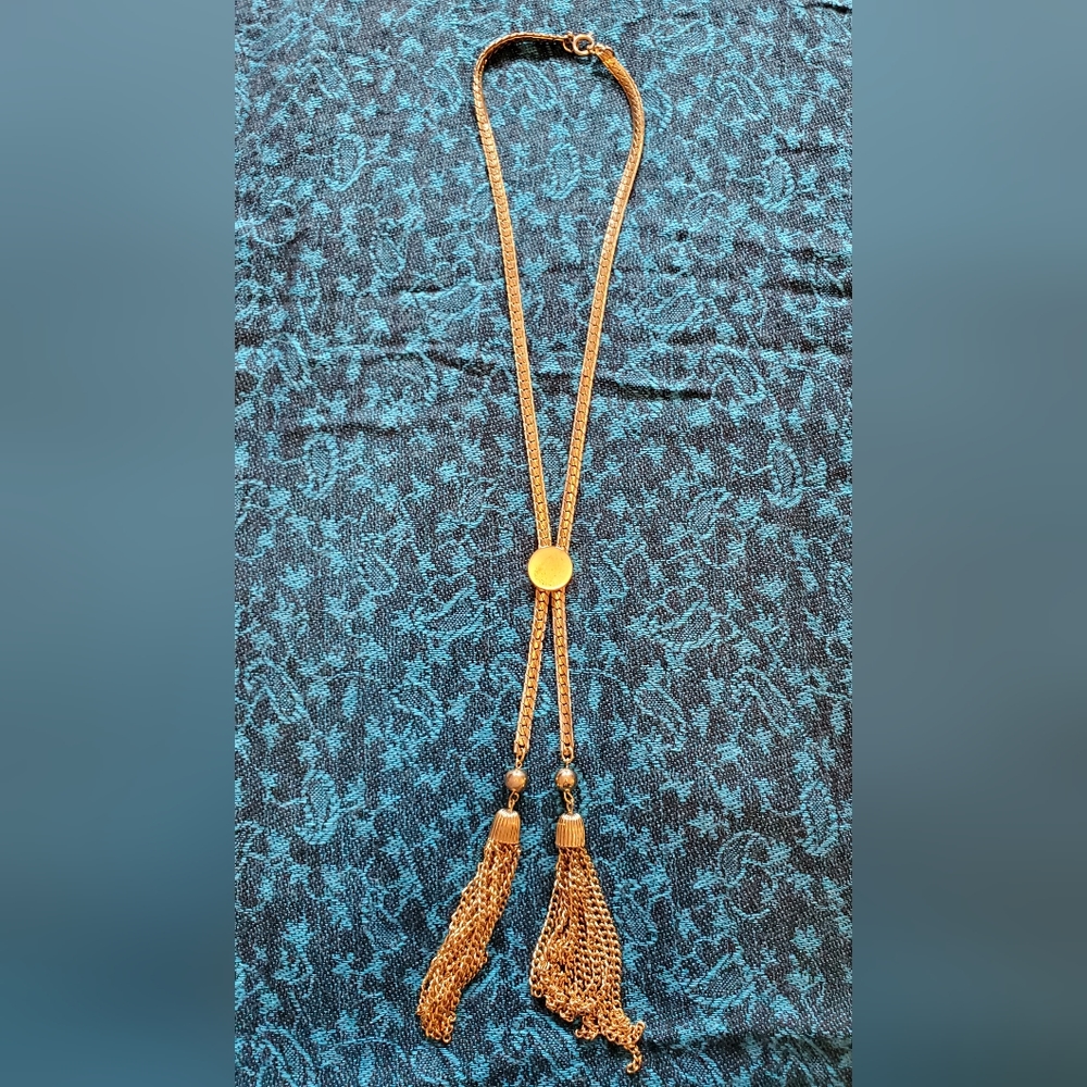 Vintage choker necklace